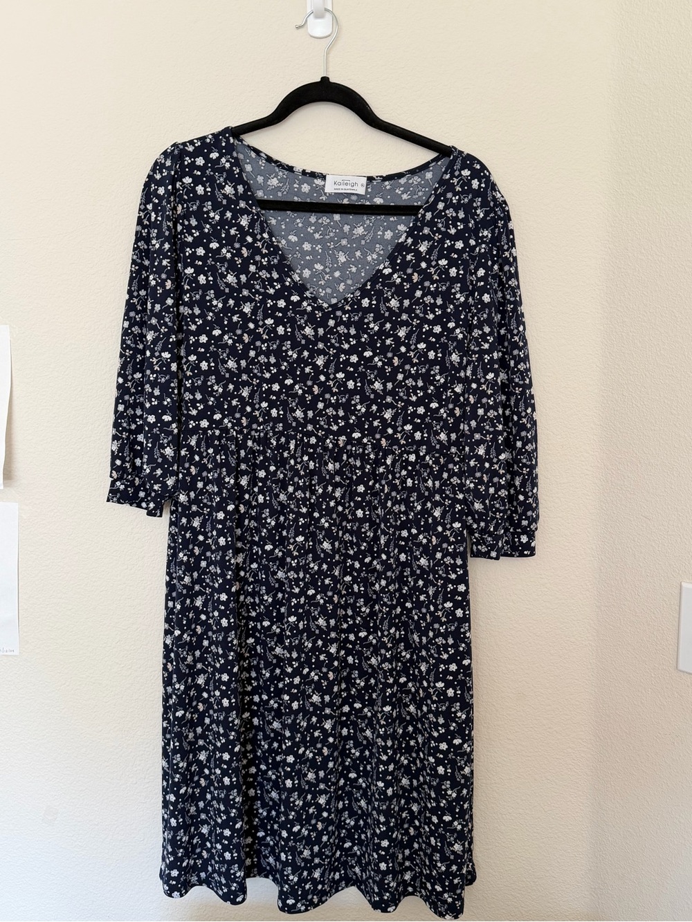 Kaileigh Navy & White Floral V-Neck Midi Dress